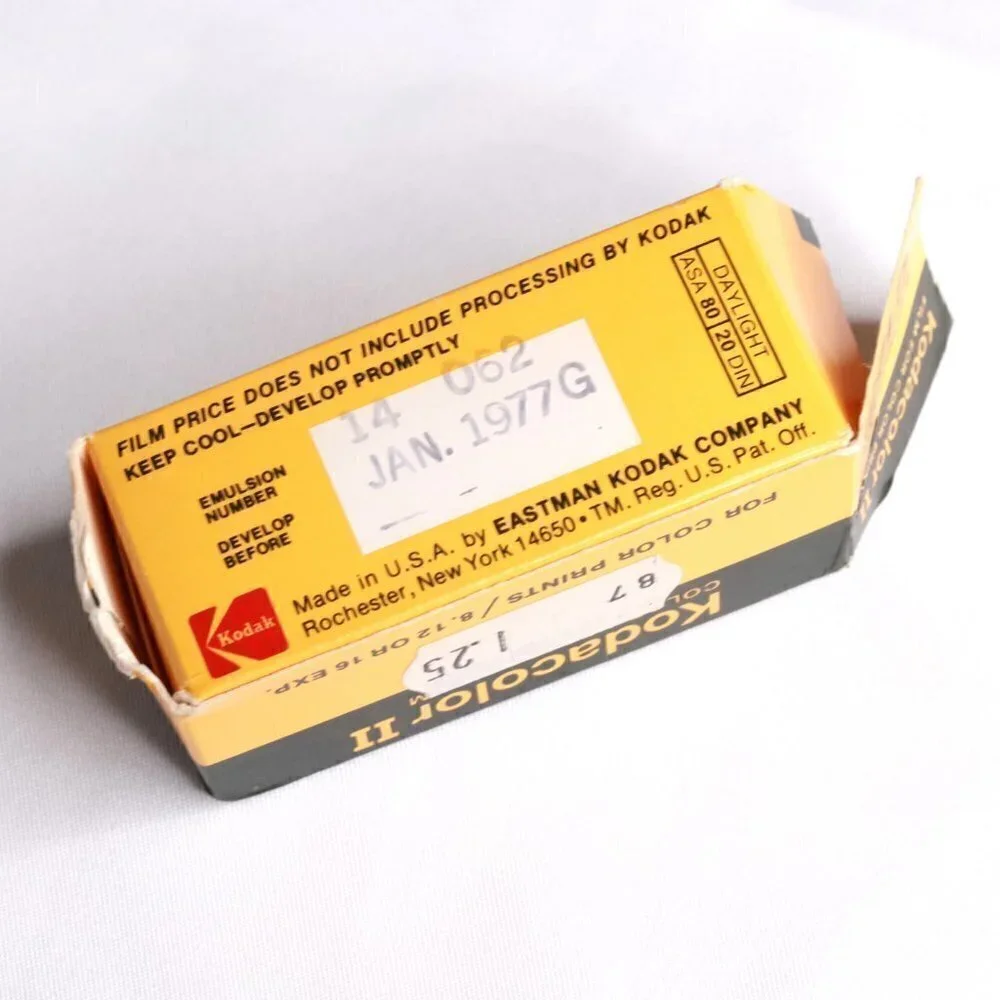 Kodak Brownie Starflex Full Kit: Original Box + Flash + Bulbs + User Manual